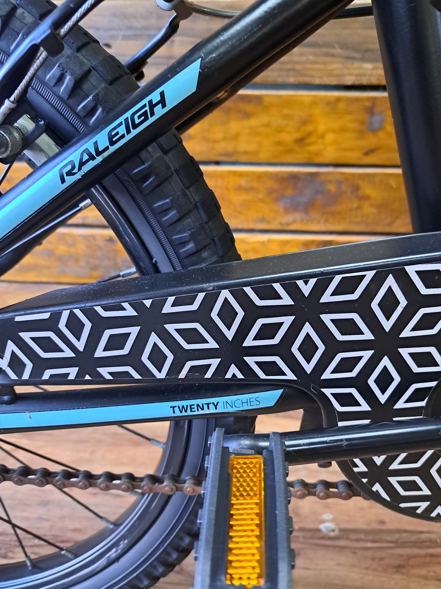 Pre-owned 20" Raleigh Nexus Bmx