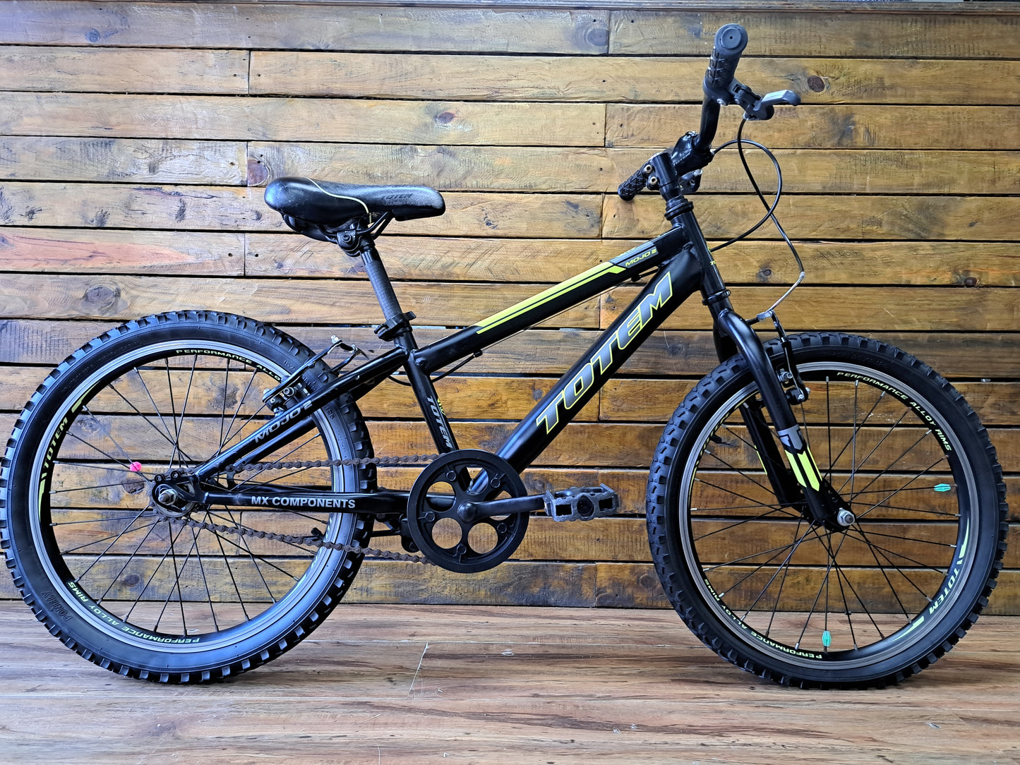 Pre-owned 20" Totem Mojo 2