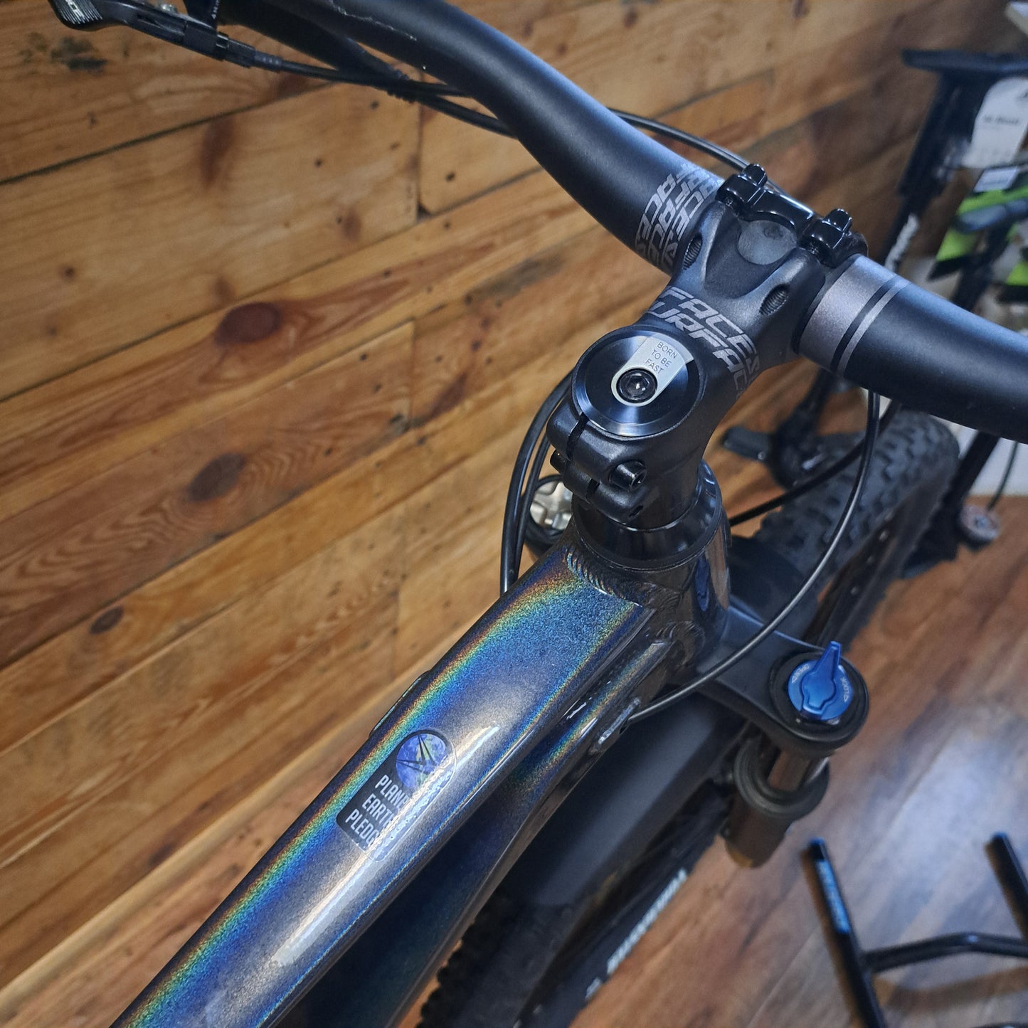 Pre-owned Silverback Stratos Elite MS Medium