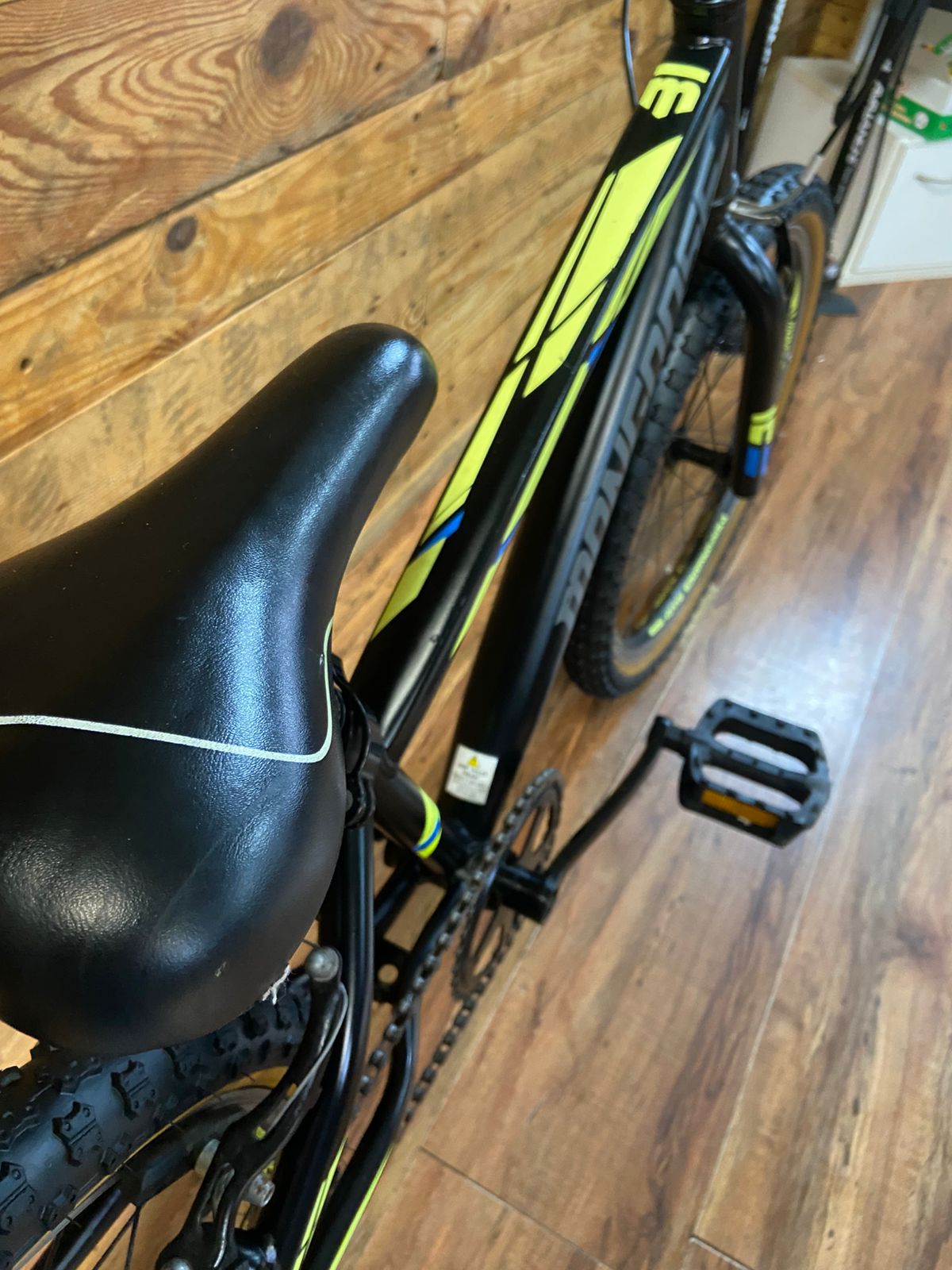 Pre-owned Mongoose 20inch