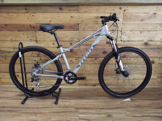 Pre-owned Titan Ryde Plus+ 27.5 MTB Small